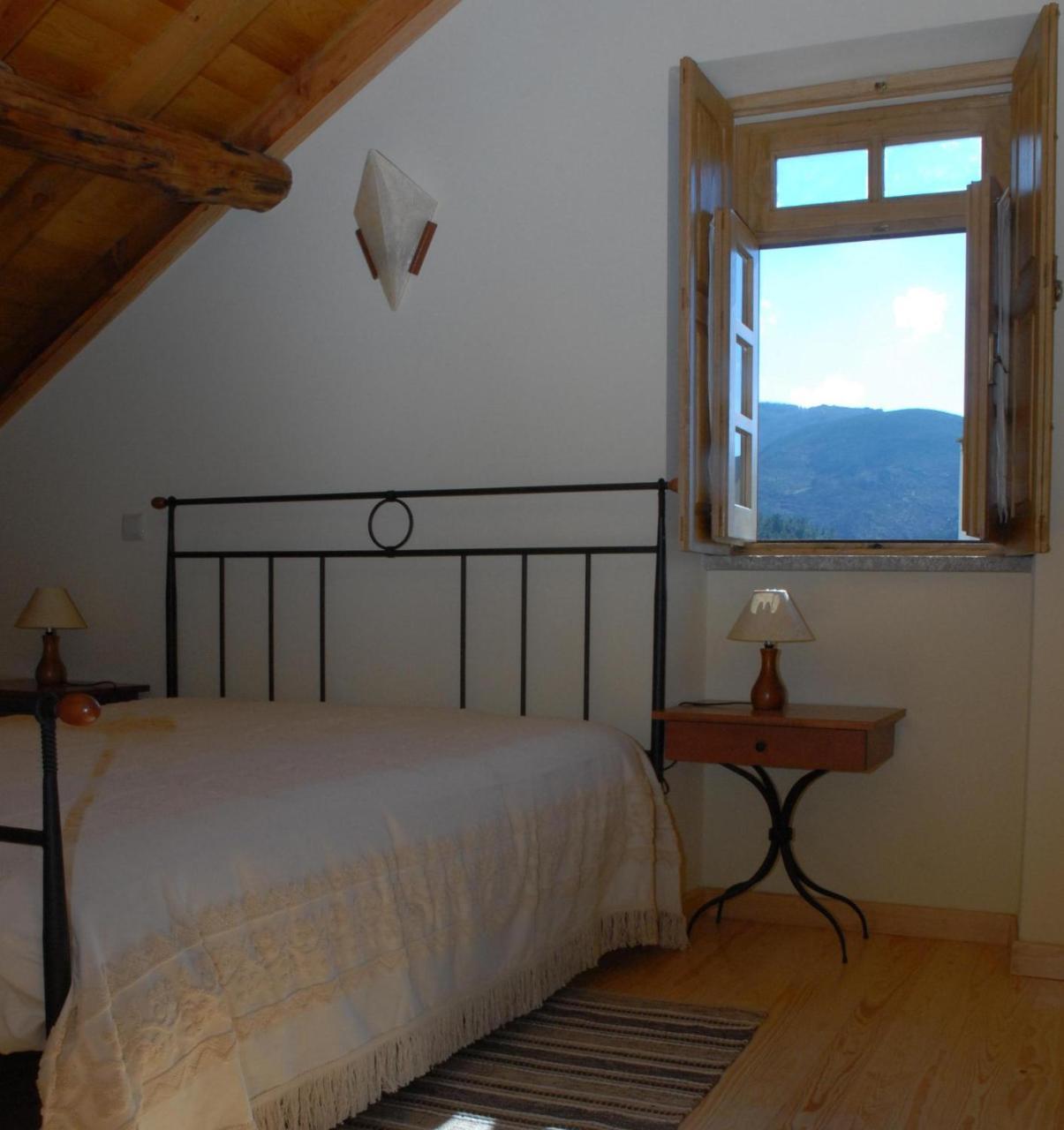 Casa Da Moreia * Sabugueiro (Guarda)